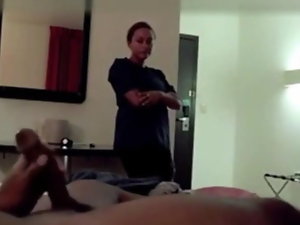 Motel Gal go łapie Jerking i zegarki go Cum