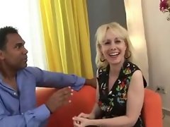 Европейский ГФРО проститутка трахается BBC